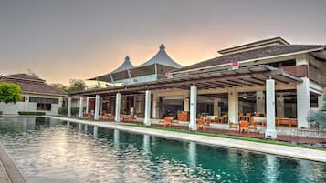 2 outdoor pools, pool umbrellas, pool loungers
