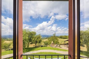 Villa Supérieure, piscine privée, vue piscine | Vue depuis l’hébergement