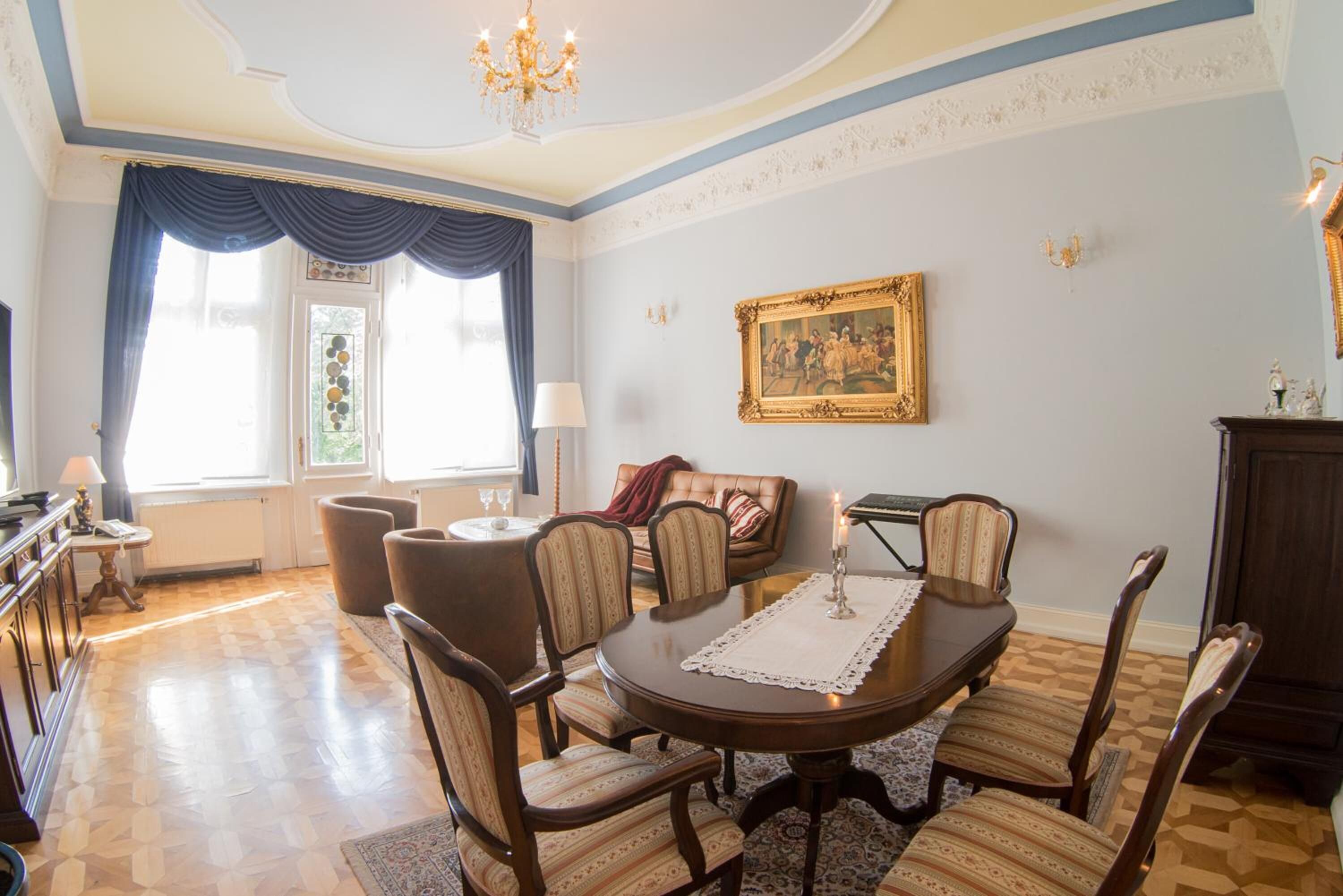 Minibar, desk, soundproofing, cots/infant beds