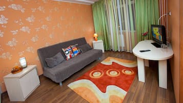 Standard-Suite, 1 Queen-Bett und Schlafsofa, Nichtraucher | Wohnzimmer | LCD-Fernseher