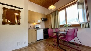 Basic Apartment, Multiple Beds on the fourth floor without elevator