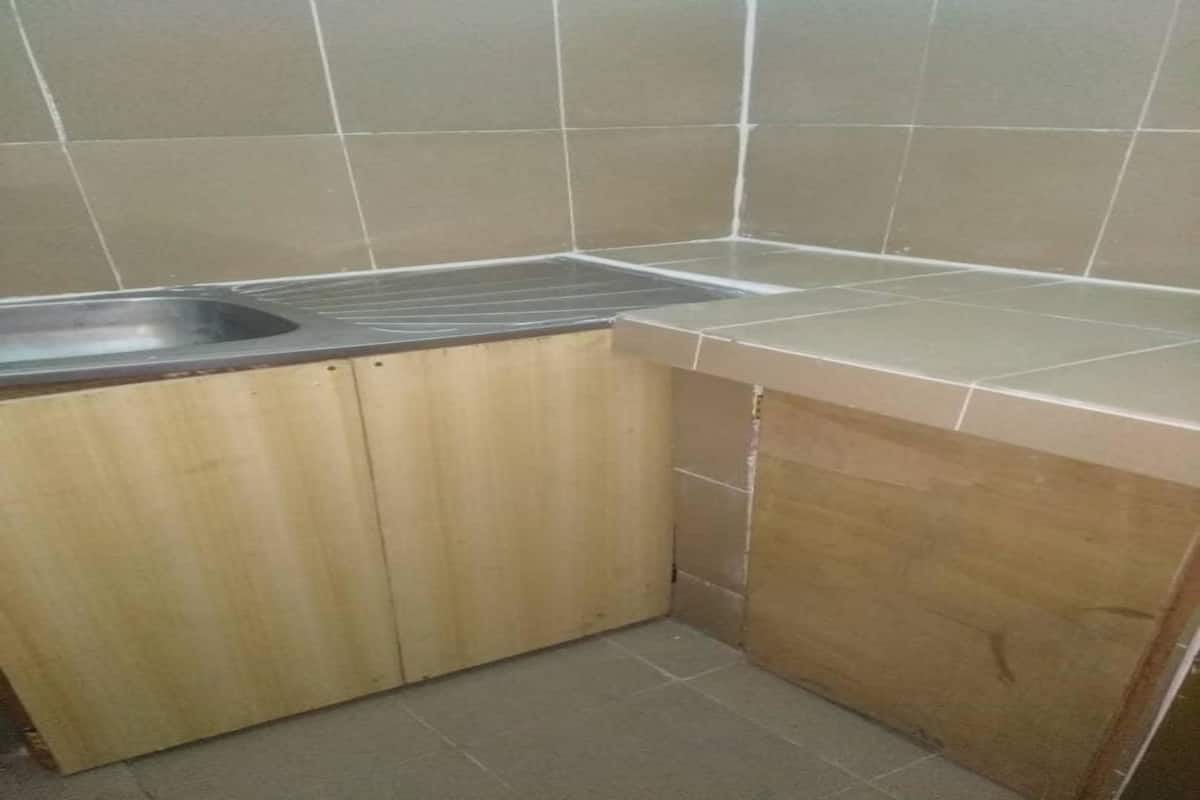 Studio, 1 Queen Bed, Non Smoking | Private kitchen