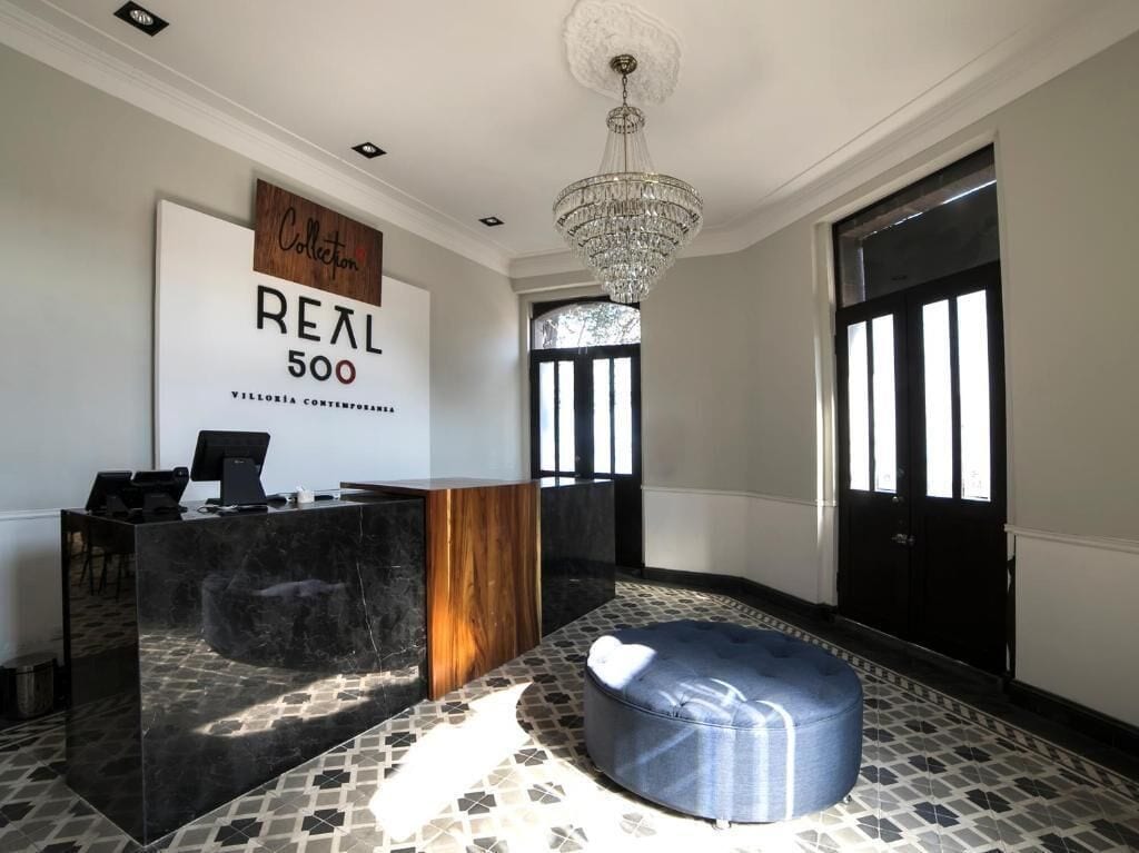 Photo - Hotel Business Real 500