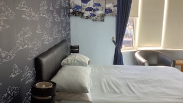 Comfort Double Room | Blackout drapes, iron/ironing board, free WiFi, bed sheets