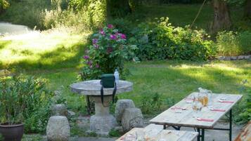 Jardines del alojamiento