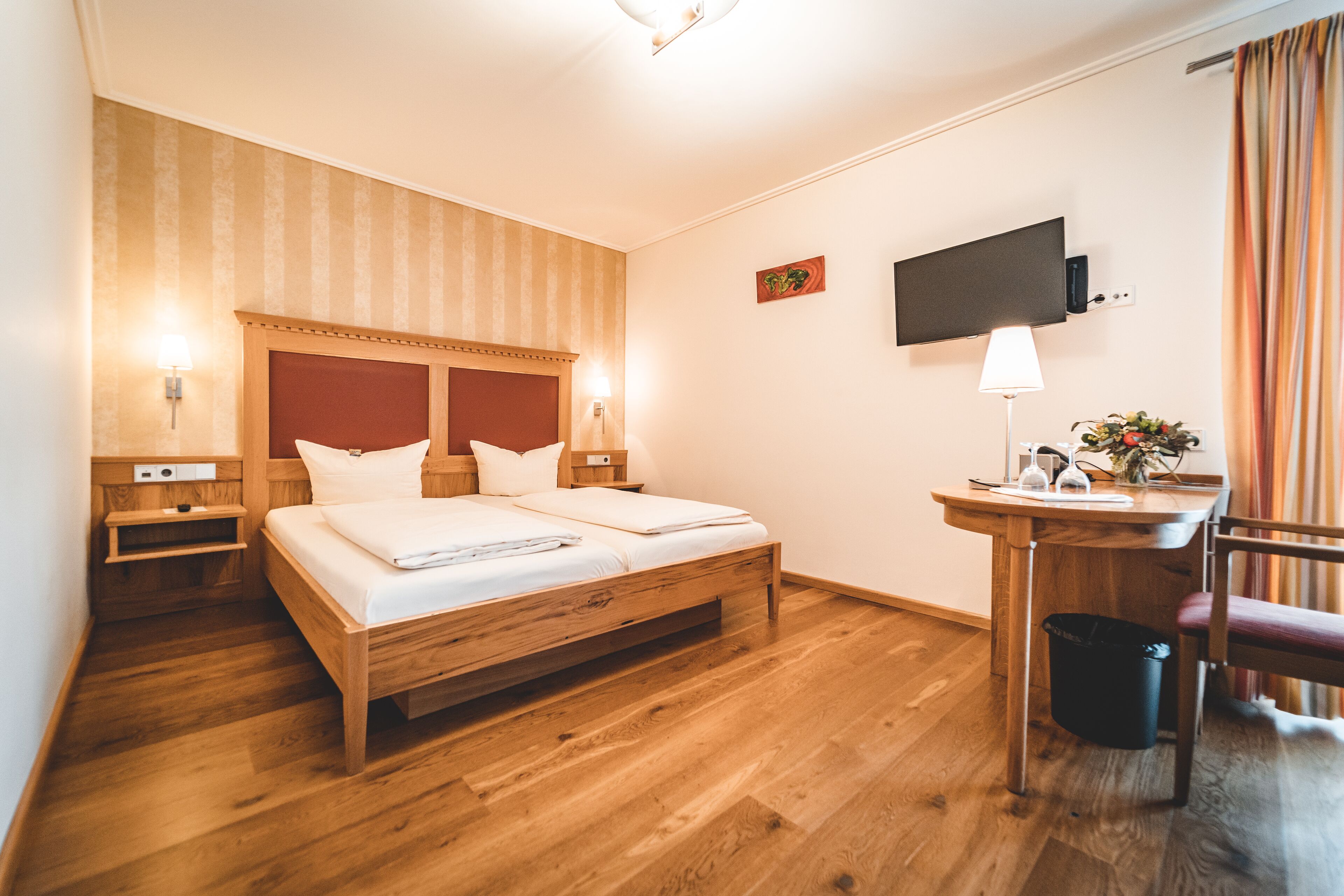 2 bedrooms, minibar, in-room safe, individually decorated