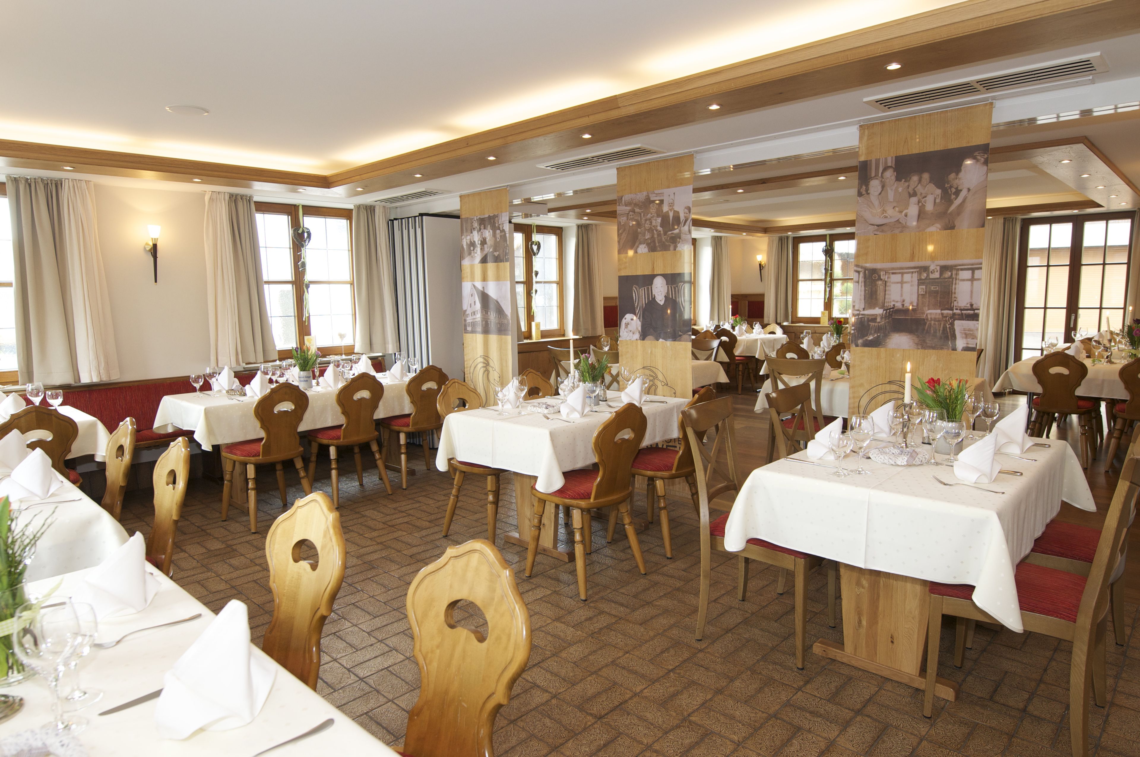 Dagelijks ontbijtbuffet (EUR 12 per persoon)