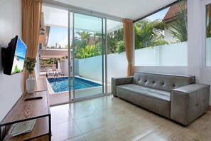 3-Bedroom Pool Villa | Living area