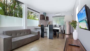 3-Bedroom Pool Villa | Living room