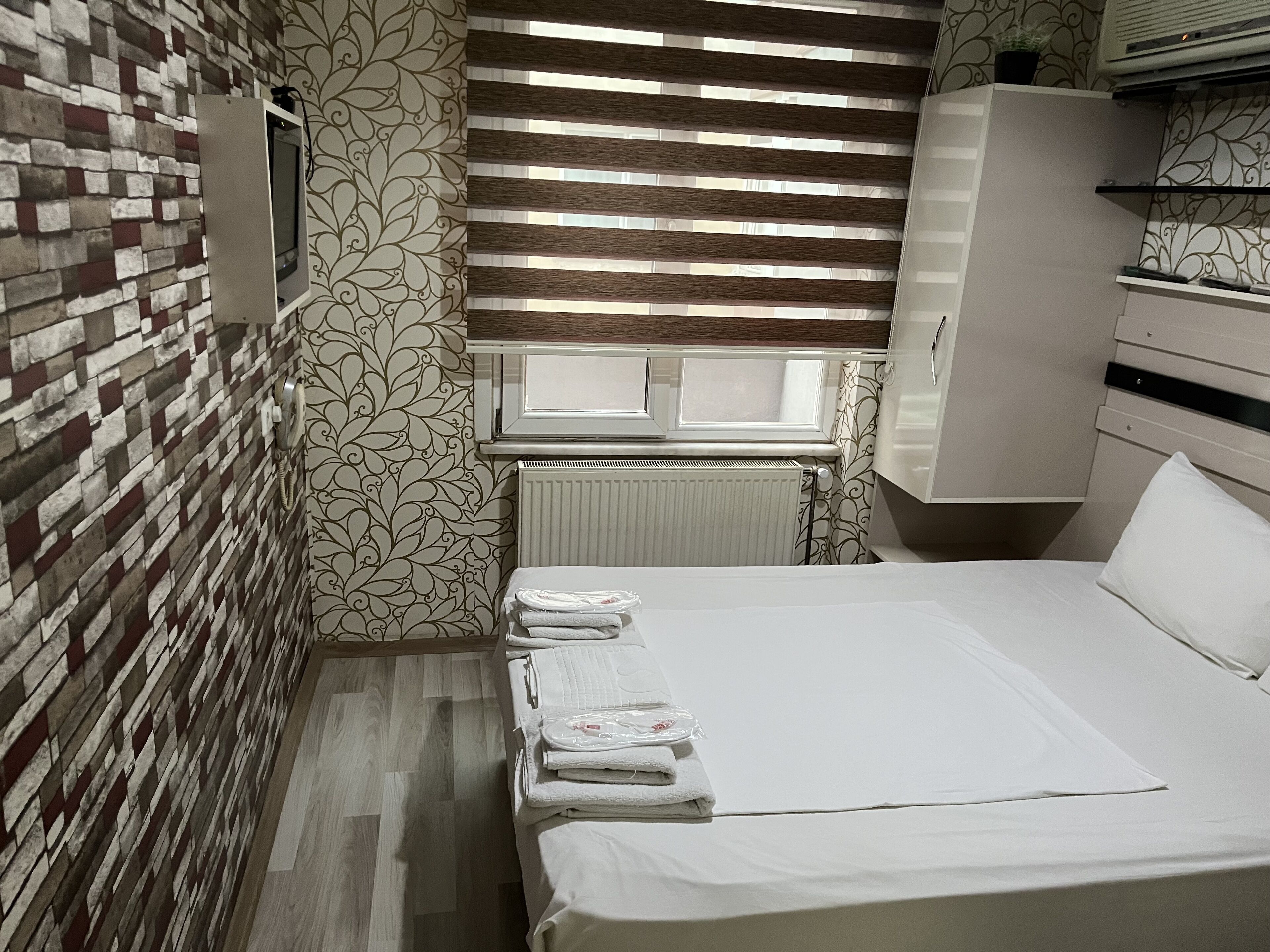 Premium bedding, soundproofing, free WiFi, bed sheets