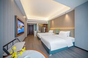 Room - Phoenix International Hotel (Fenghuang Ancient Town Branch) (Fenghuang)