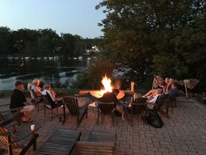 Romantic Single Room, 1 King Bed, Jetted Tub, Lake View | View from room