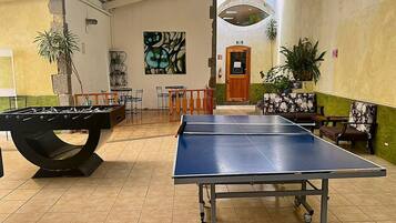 Área de juegos infantiles techada