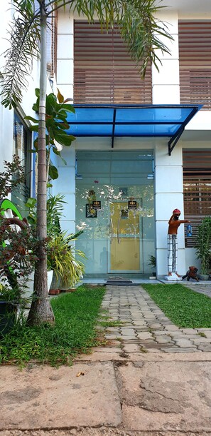 Fachada da propriedade