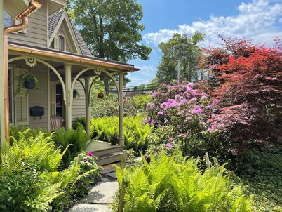 The Gables of Rhinebeck Inn