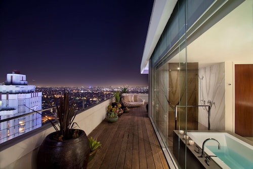 Andaz West Hollywood