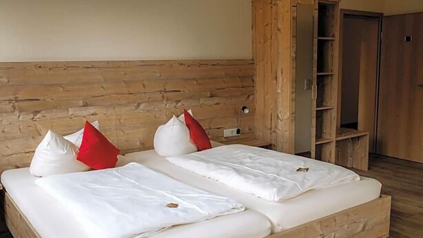 Room - Landhotel Gary (Wolframs-Eschenbach)