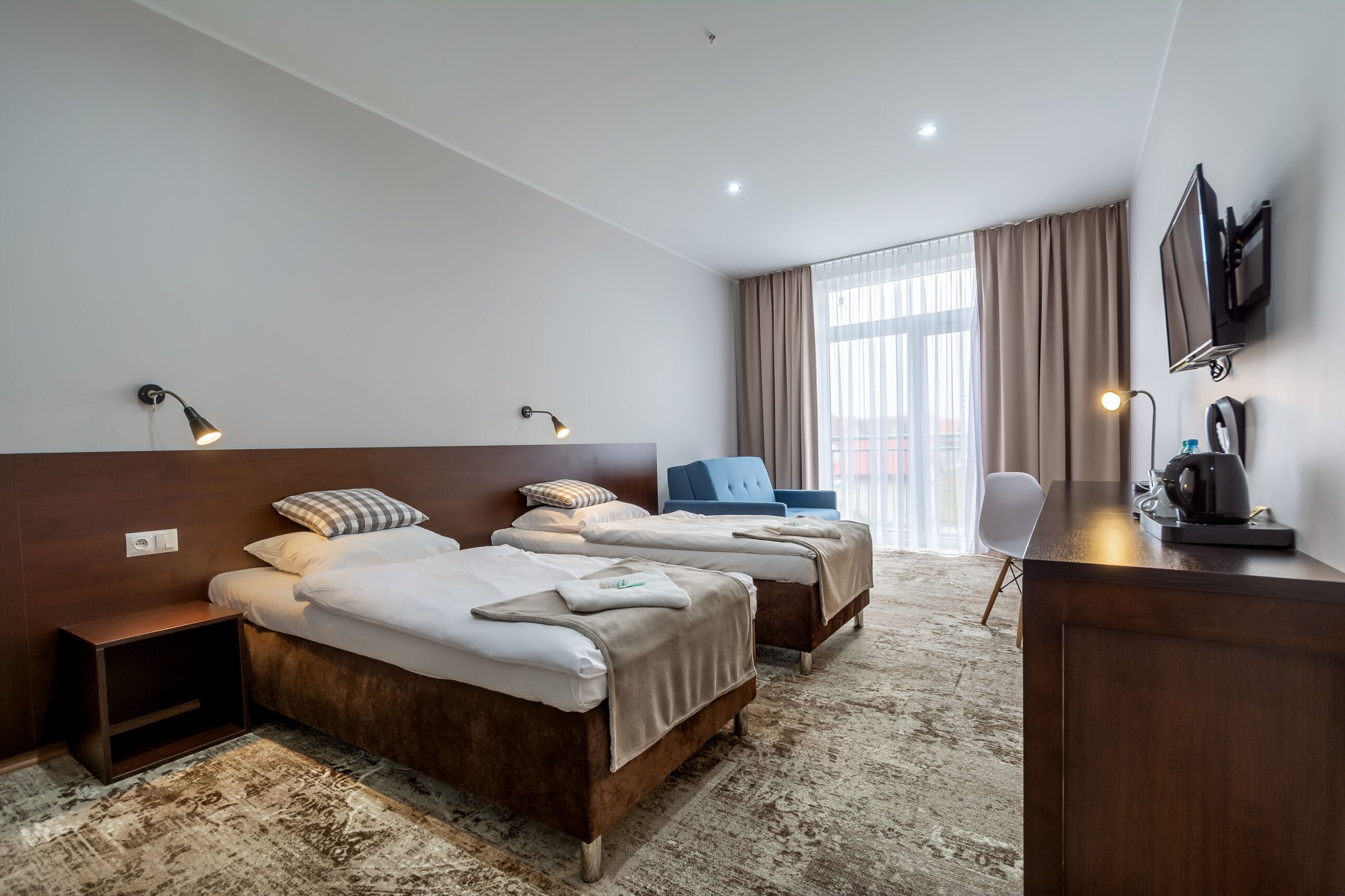 business twin room | free wifi