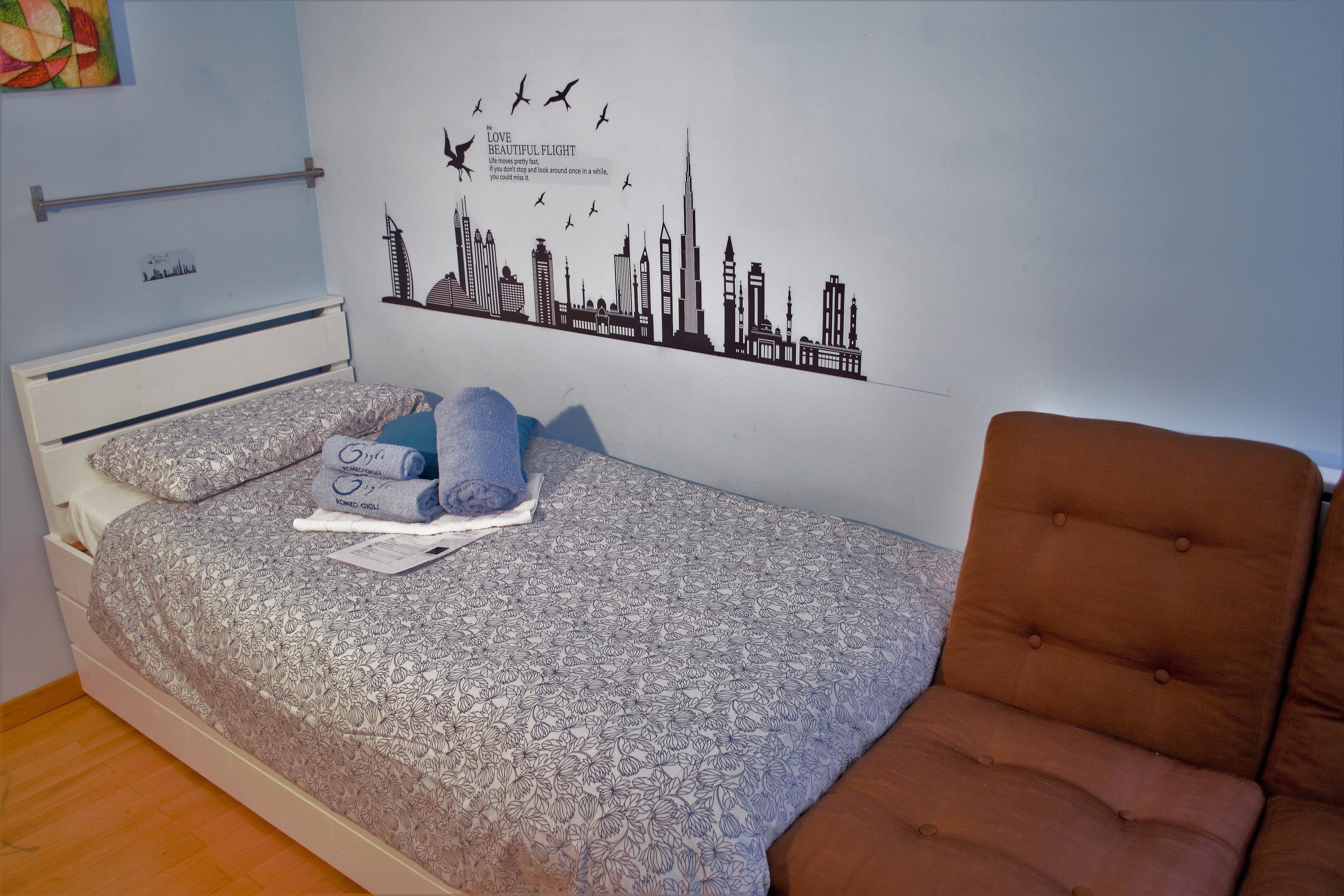 3 chambres, literie hypoallergénique, bureau, rideaux occultants