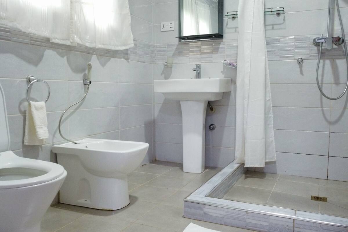 royal room, balcony, ocean view | bathroom | shower, rainfall showerhead, towels