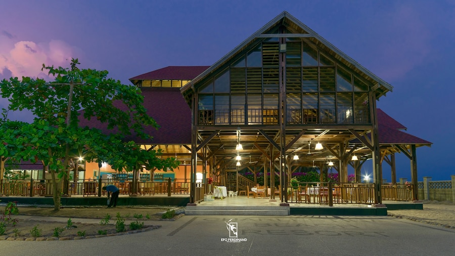 Charlestina Beach Resort