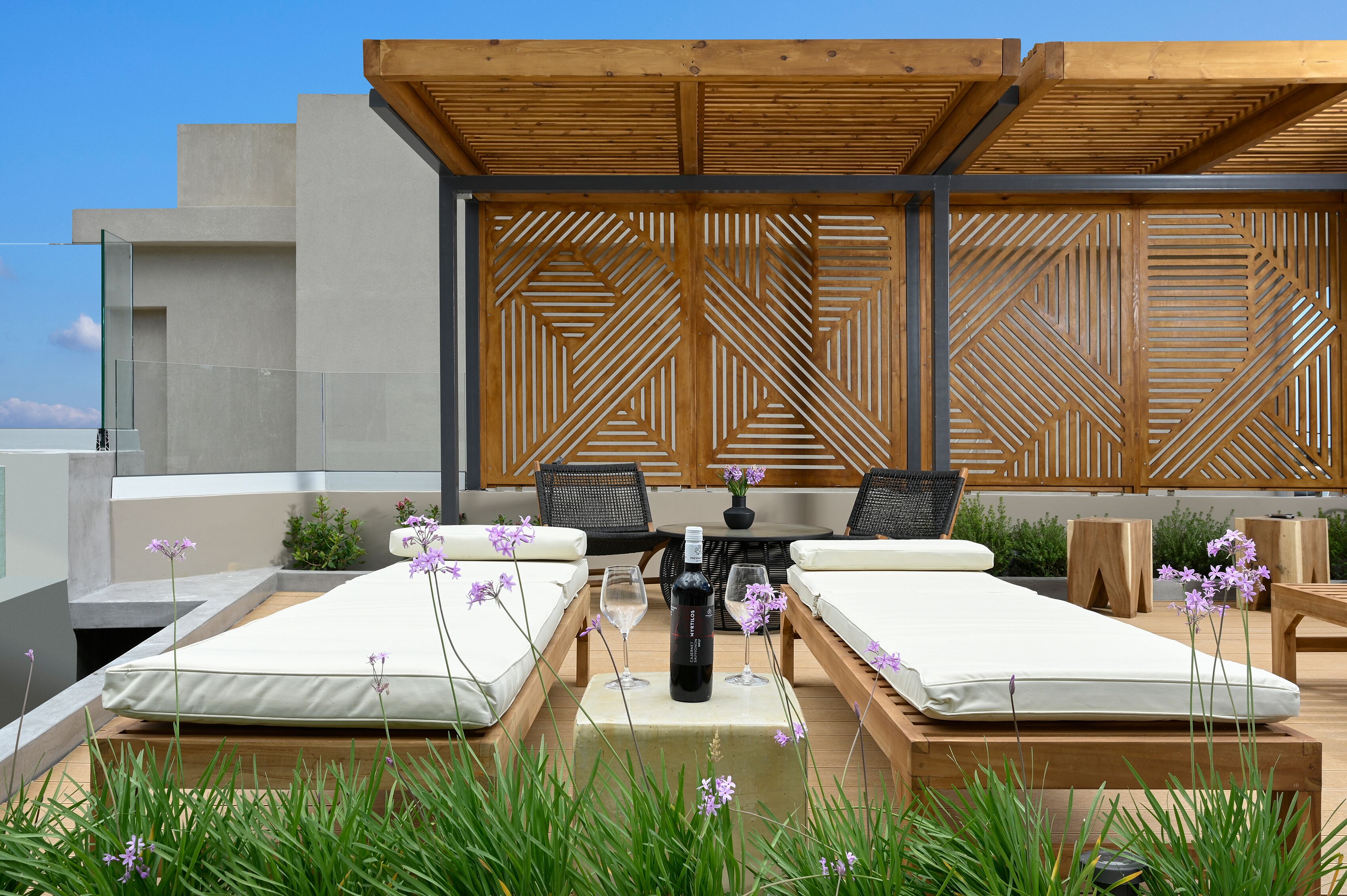Sundeck