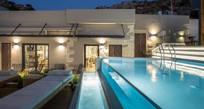 Casa D'Irene Deluxe Hotel