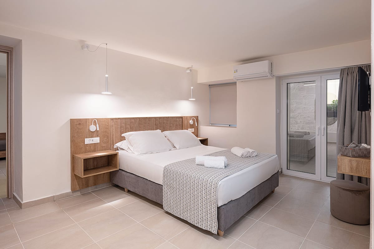 Standard Family Room | 高級寢具、筆電工作空間、遮光布/窗簾、隔音