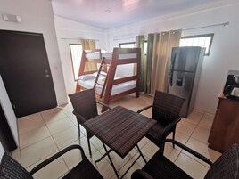 Wifi gratis y ropa de cama