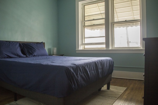 Basic Room, 1 Double Bed, Non Smoking | Blackout curtains, iron/ironing board, free WiFi, bed sheets