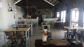 Lunch, dinner served; Italian cuisine, ocean views - HelveTico Chalets & Reserve (San Rafael)