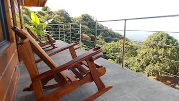 Luxury Chalet, 1 Katil Raja (King), Non Smoking, Ocean View | Balkoni