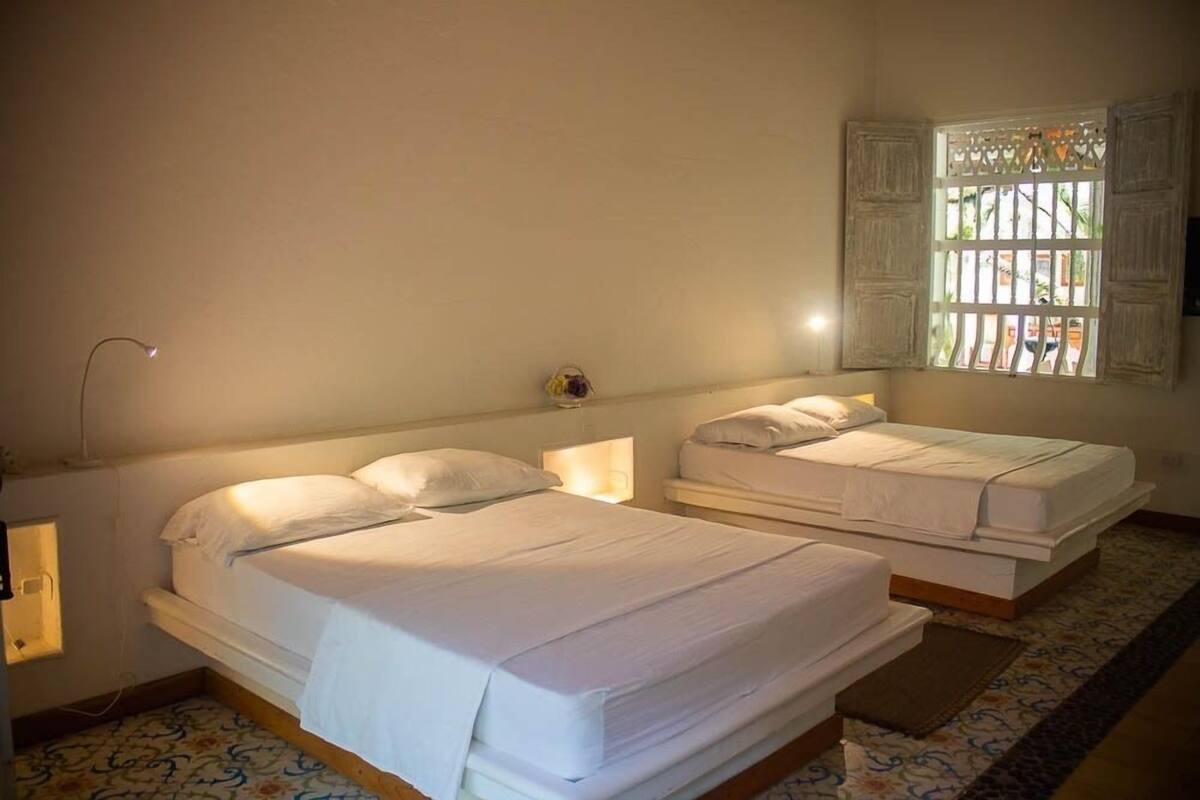 Free WiFi, bed sheets