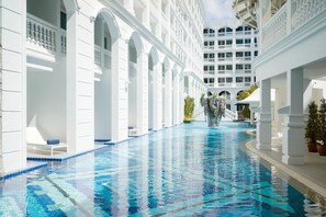 Sun deck - Mövenpick Myth Hotel Patong Phuket (Patong)