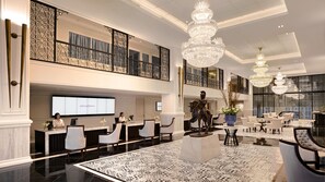 Lobby - Mövenpick Myth Hotel Patong Phuket (Patong)