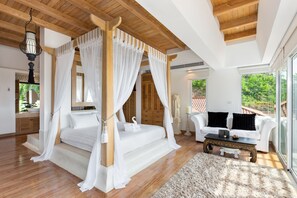 7-Bedroom Villa with Private Pool | 7 bedrooms, in-room safe, desk, blackout drapes - Ocean View Boutique 8BR Pool Villa Sawan (Patong)
