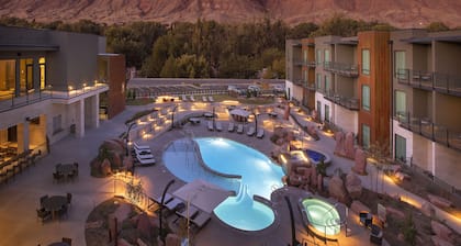 Hoodoo Moab, Curio Collection by Hilton