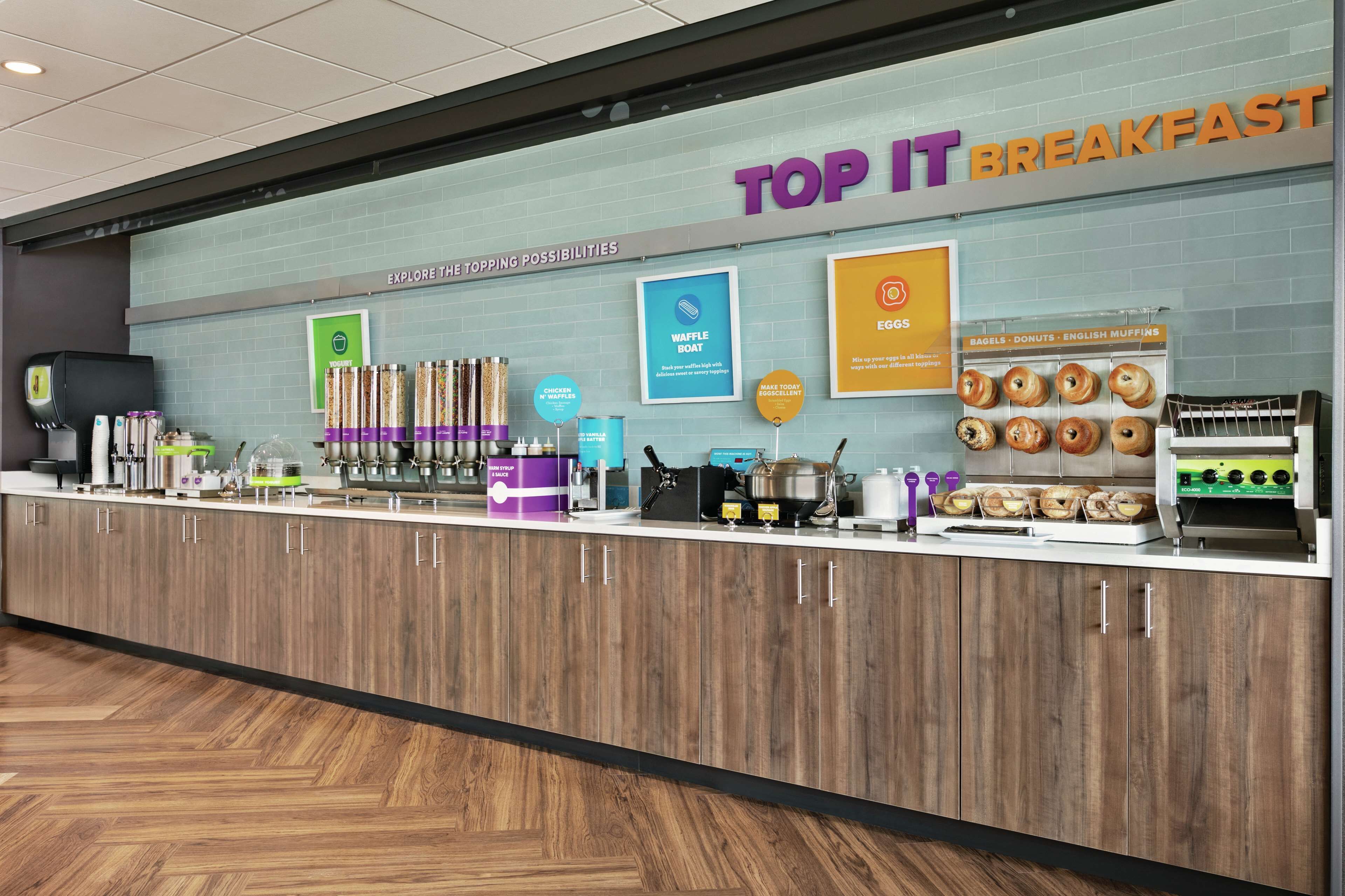 free daily breakfast