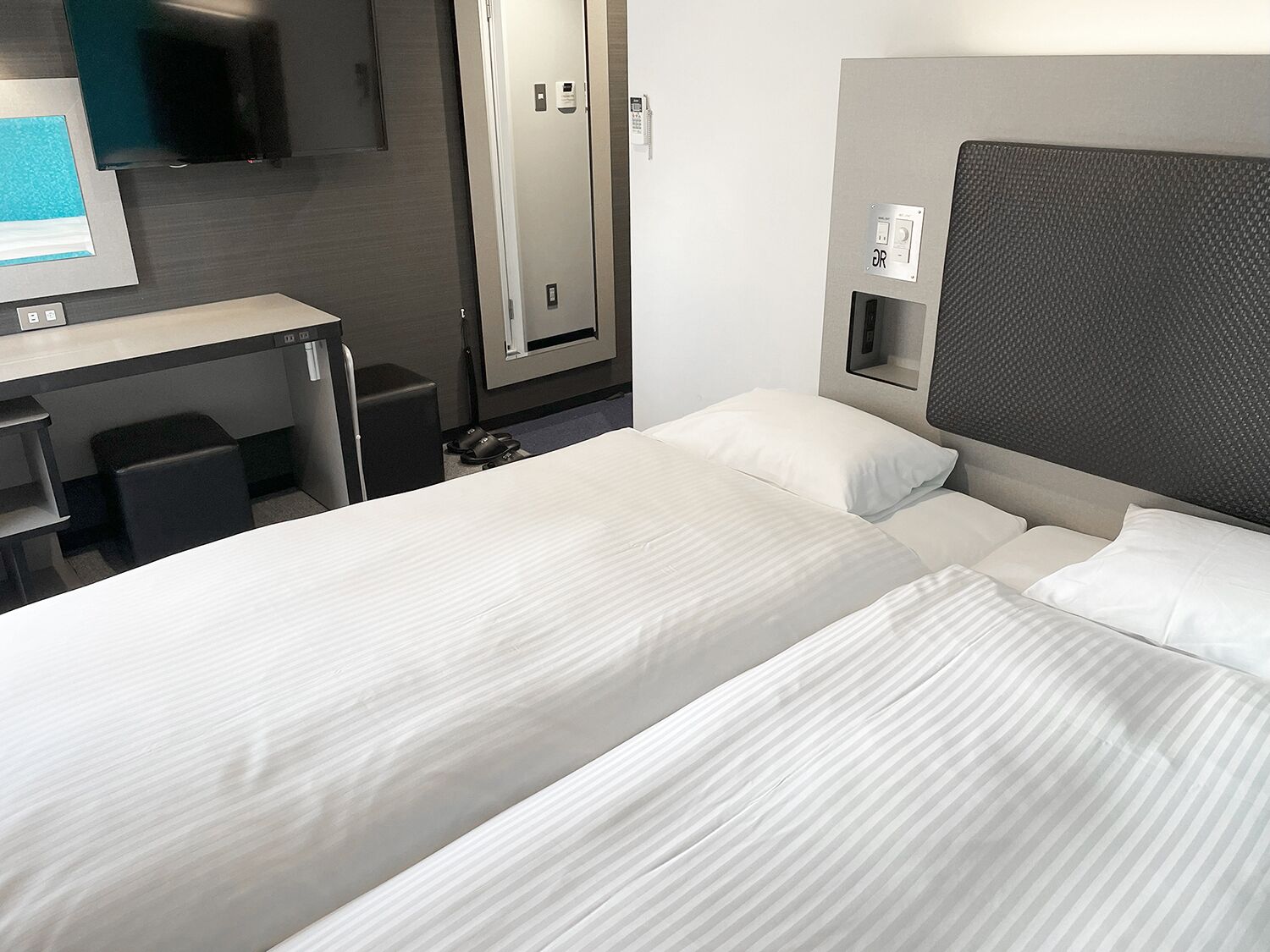 Down comforters, free WiFi, bed sheets