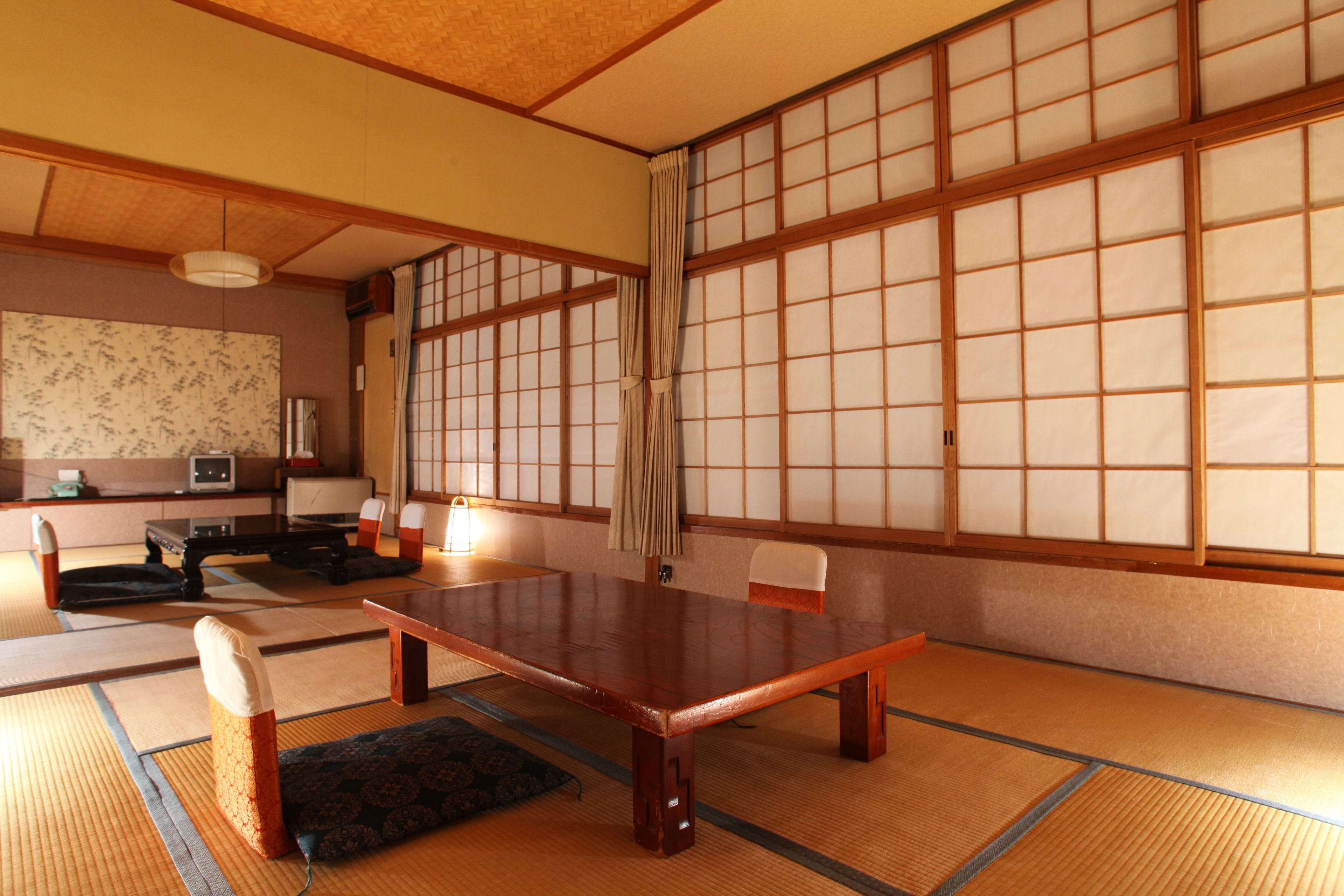 Run of House, Japanese Style Room | In-room safe, bed sheets