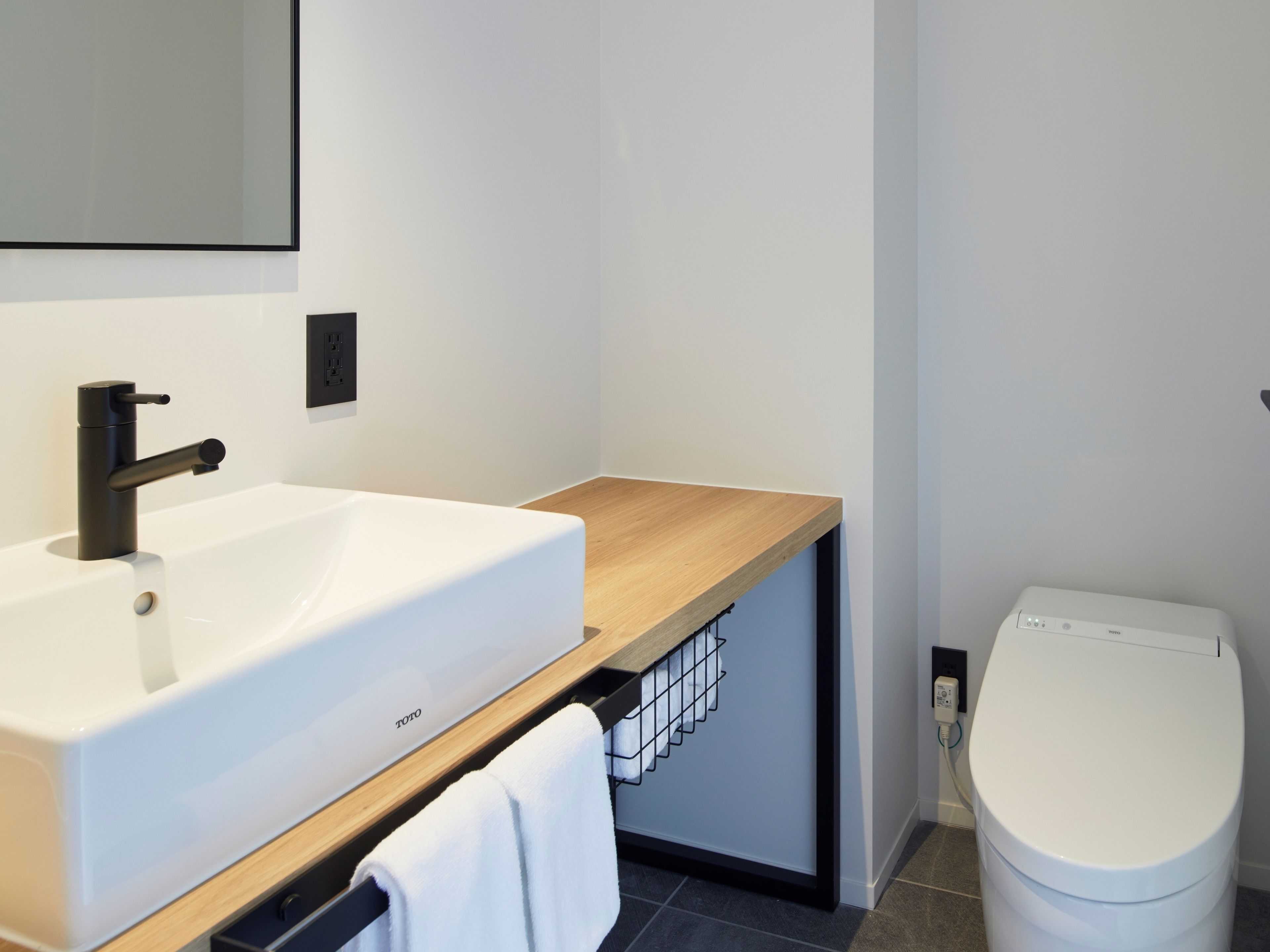 separate bathtub and shower, deep-soaking bathtub, free toiletries