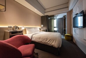 Dundyner, skrivebord, skrivebord for bærbar PC og blendingsgardiner