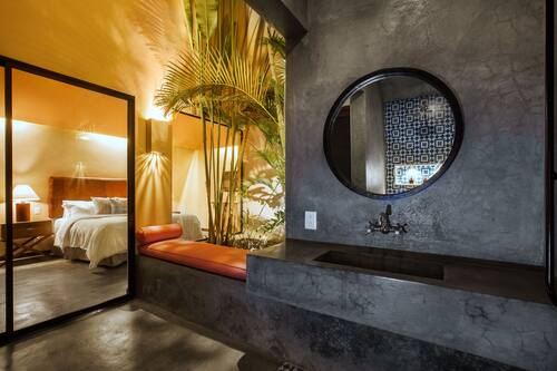 Suite, 1 King Bed, Non Smoking (Master)
