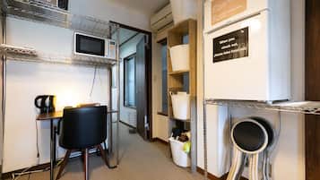 宿舍, 男女混合宿舍 (3rd Floor) | 隔音、熨斗/熨板、免费 WiFi、床单