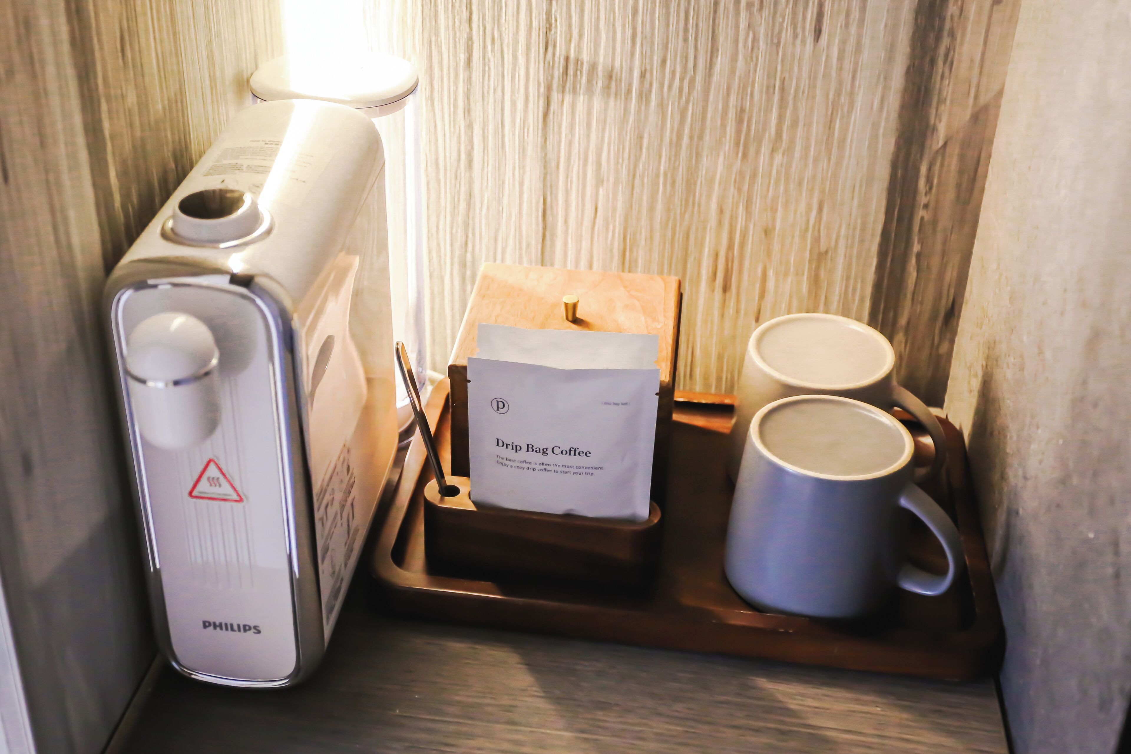 deluxe king high floor | coffee and/or coffee maker