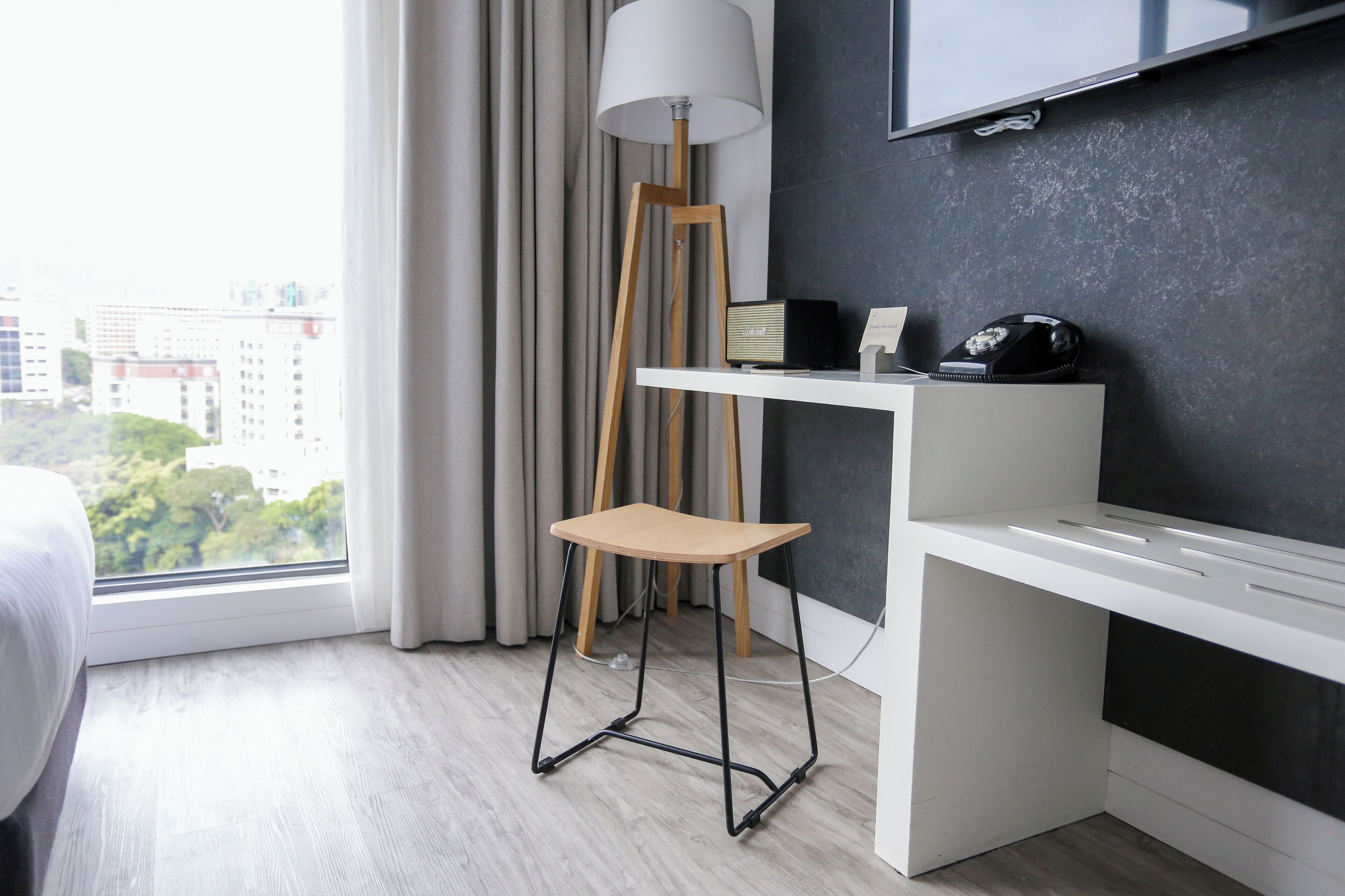 deluxe twin room | room amenity