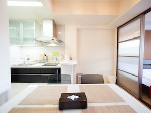 Apartment | In-room dining