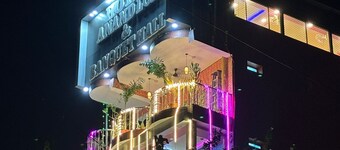 Hotel Anand Lok