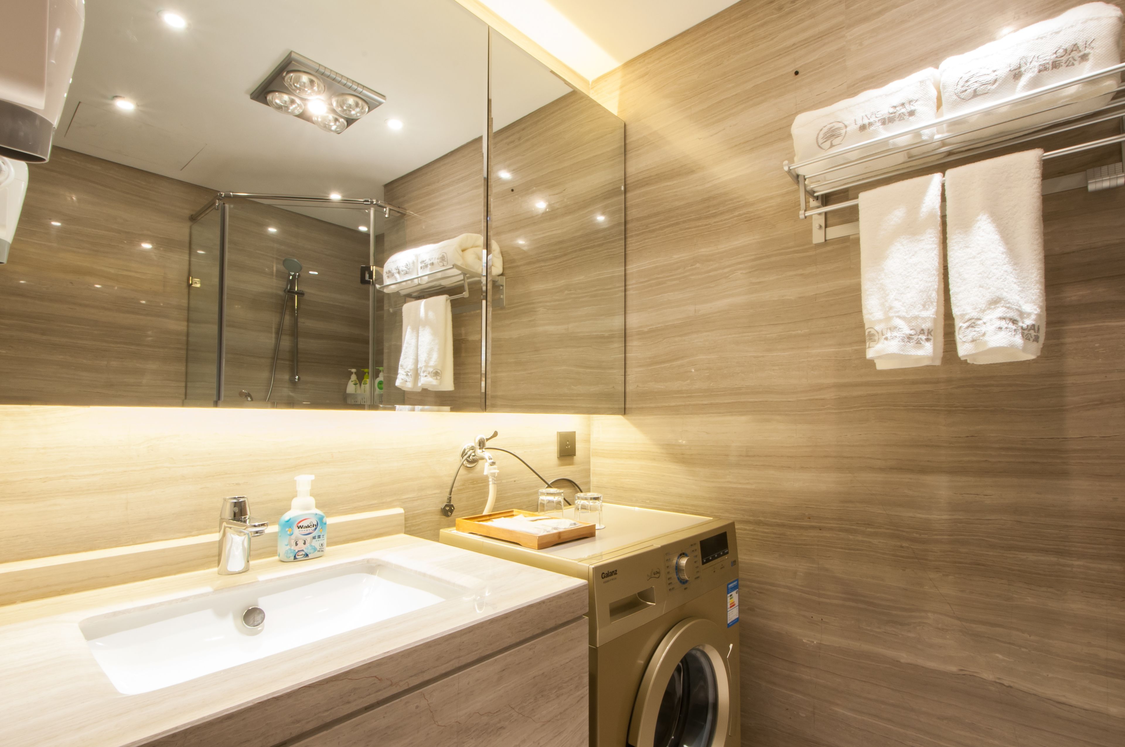 premium double room | bathroom sink