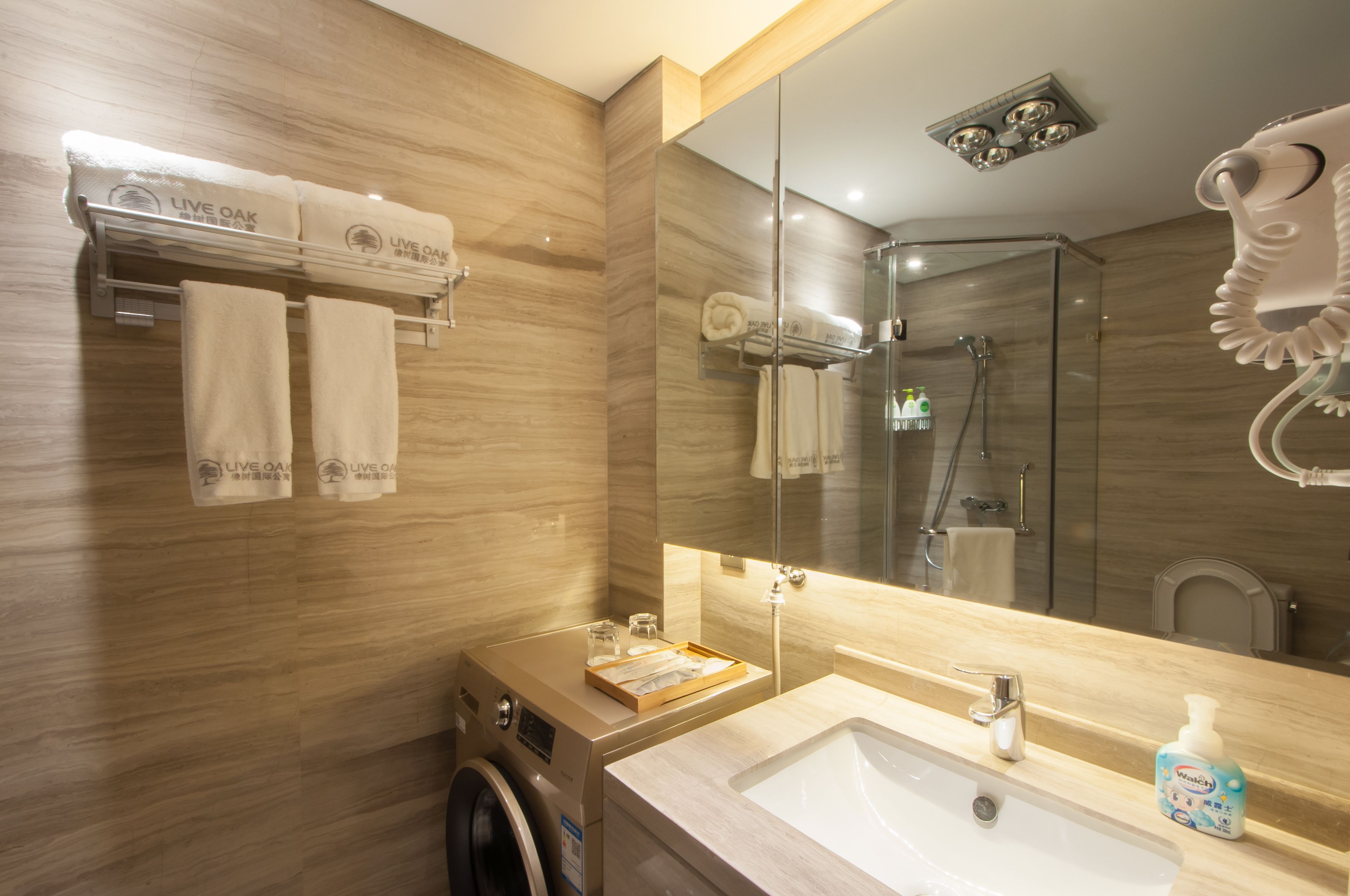 superior double room | bathroom sink